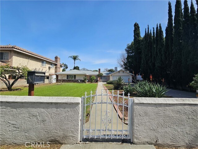 Foto del edificio - 5026 Santa Anita Ave