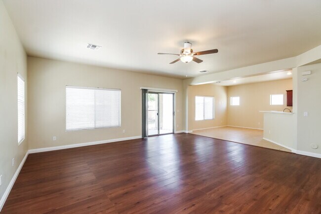 Building Photo - 10022 W Luxton Ln
