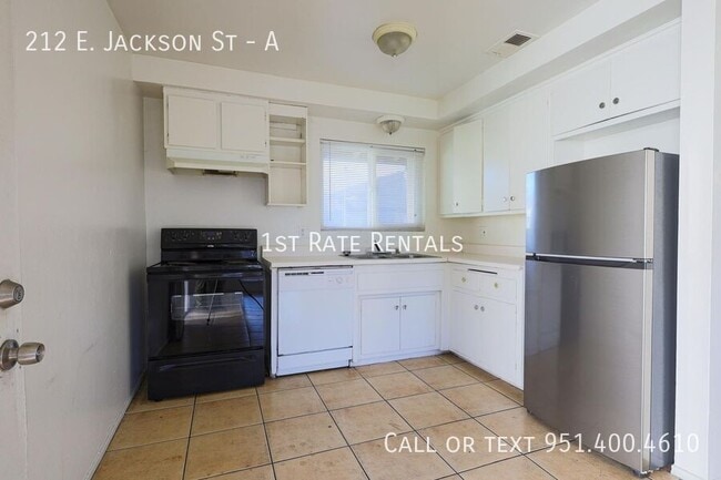 Foto del edificio - 212 E Jackson St