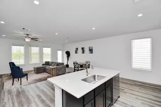 Building Photo - 12320 Churchill downs Dr