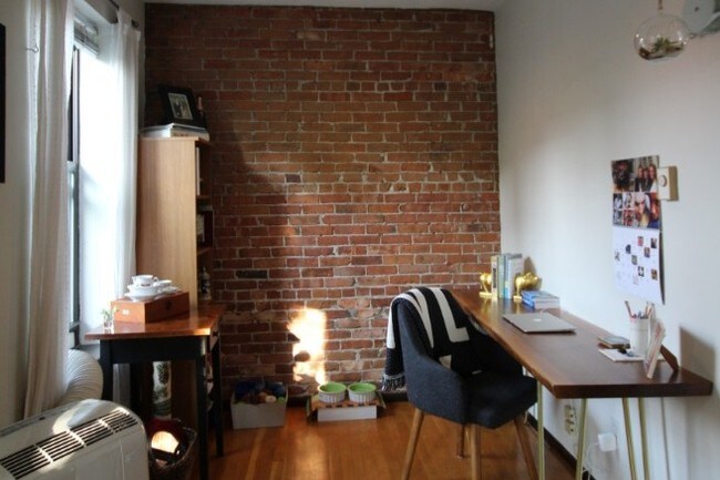 Foto del edificio - 406 Columbus Ave