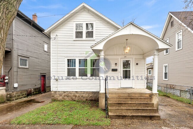 Foto del edificio - WEST SIDE! 2 Bedroom Single Family Home! JUST LISTED!