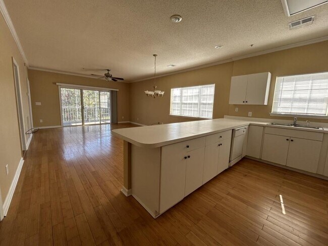 Photo - 3939 Gladiola Ct House