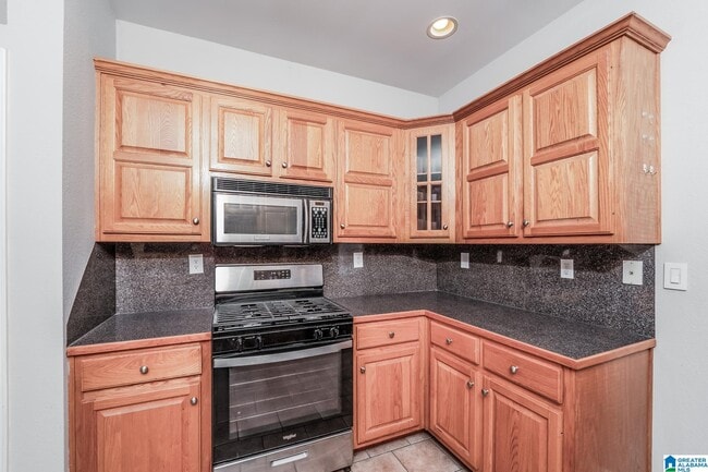 Building Photo - 104 Hermitage Ln