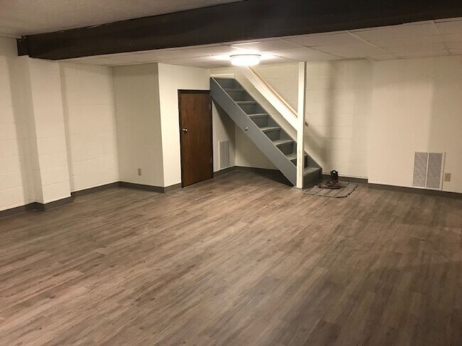Foto del edificio - 3 bedroom/1.5 bath house in Seneca School ...