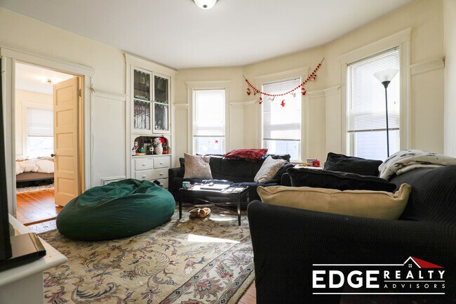 Foto del edificio - 44 Easton St