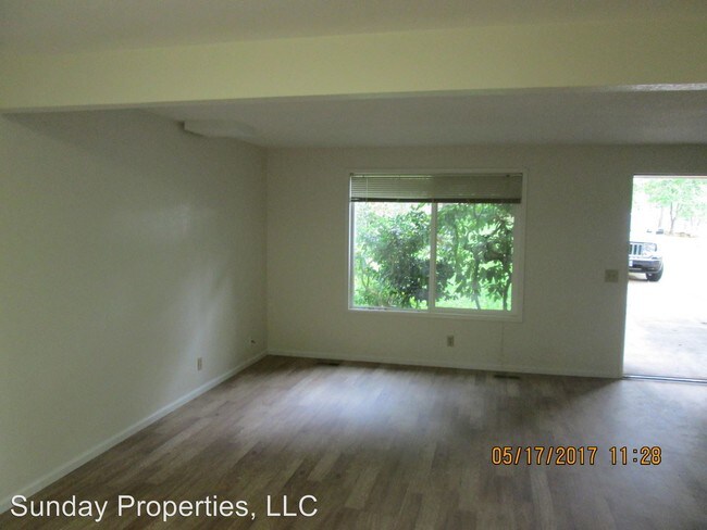 Foto del edificio - 4695 Fox Hollow Rd