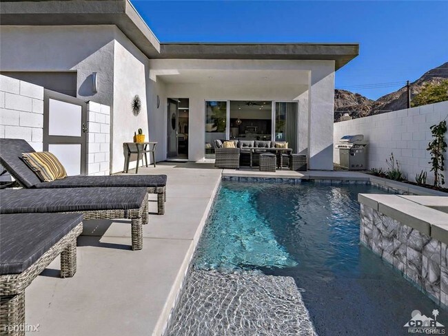 Building Photo - 4 br, 3 bath House - 53920 Avenida Martinez