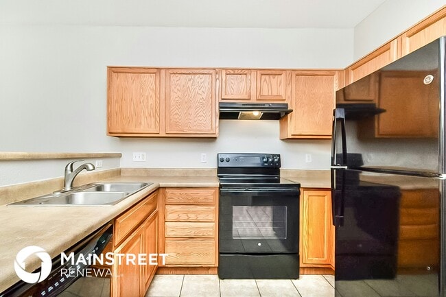 Building Photo - 2468 W Tyler River Dr