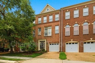 Building Photo - 13612 Red Squirrel Way