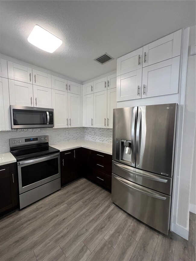 Foto del edificio - 7319 NW 174th Terrace