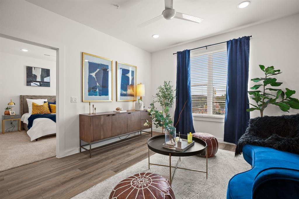 Foto principal - 6324 N Lamar Blvd