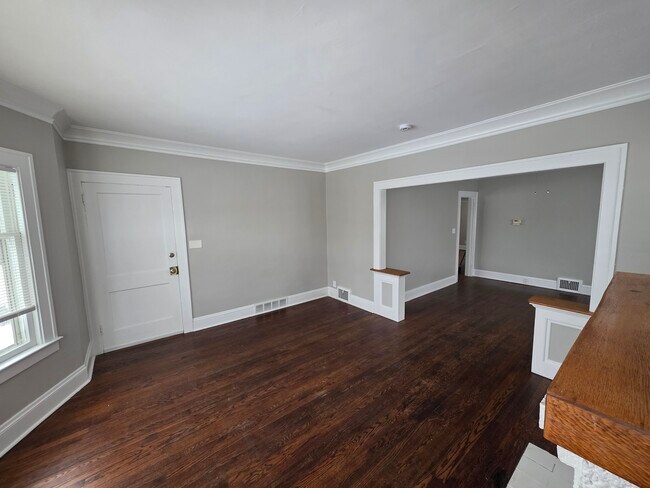 Sala de estar 3 - 1646 Waterbury Rd