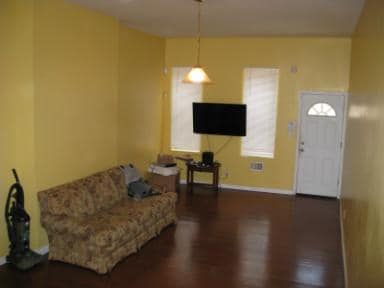 Primary Photo - 1543 N Bouvier St