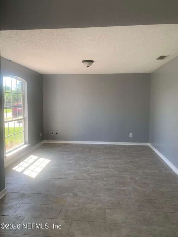 Foto del edificio - 1752 Glen Laurel Dr