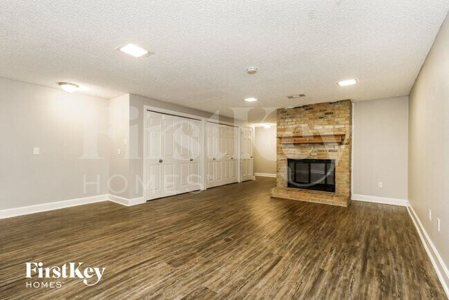 Foto del edificio - 3418 McKamy Oaks Trail