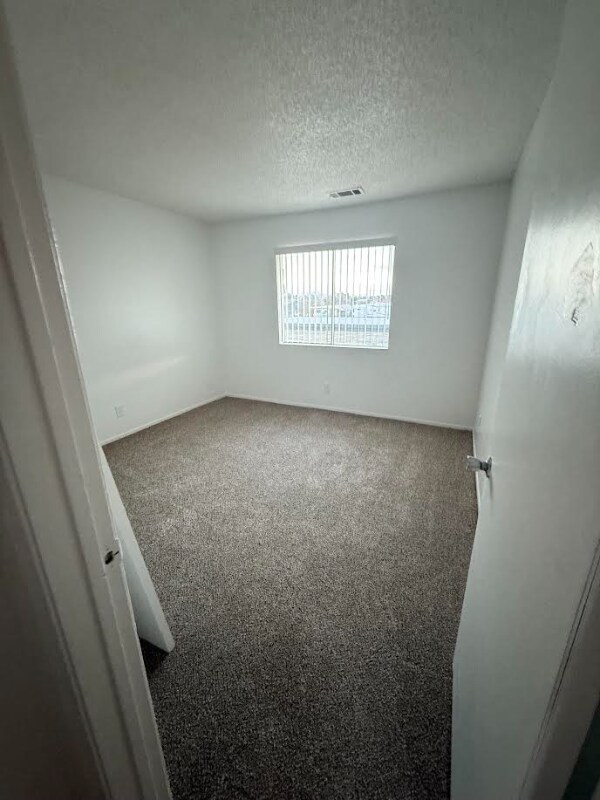 Foto del edificio - 11951 Chamberlaine Way