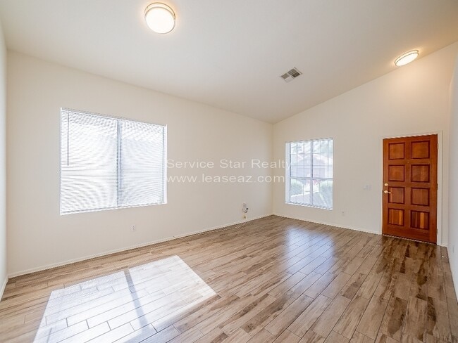 Foto del edificio - 4454 E Badger Way