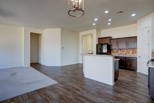 Foto del edificio - 3 bed 2 bath home for Rent in Quailwood!