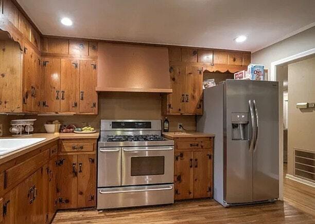 Foto del edificio - 505 W 15th St