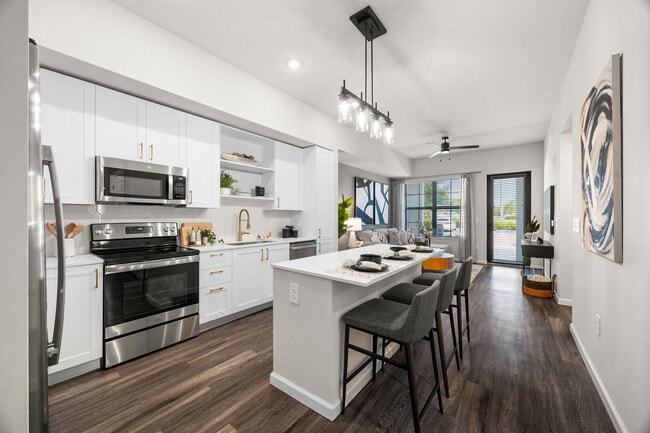 Interior Photo - Indigo Stuart Apartments