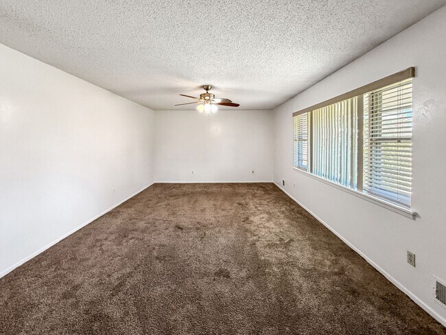 Foto del edificio - 805 W Gore Ave