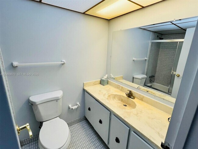 Foto del edificio - 200 172nd St