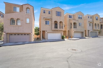 Building Photo - 10621 Nevada Falls Ave