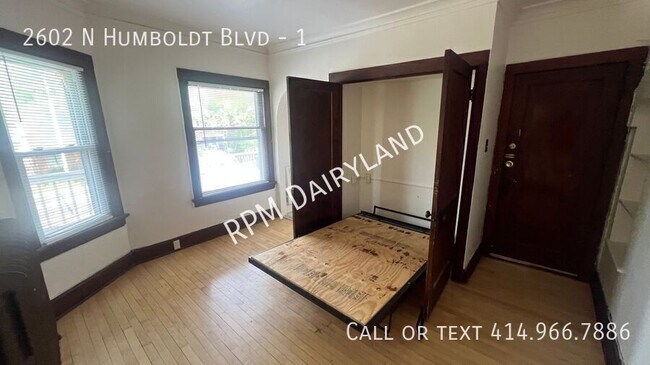 Foto del edificio - 2602 N Humboldt Blvd