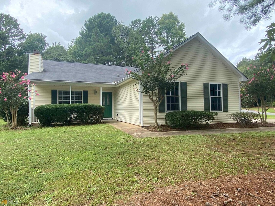 6 Saddlebrook Chase, Senoia, GA 30276 House Rental in Senoia, GA