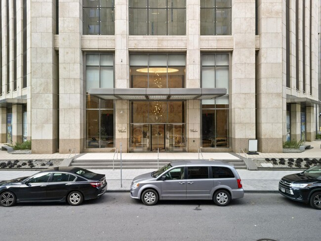 Building Photo - 99 Hudson St