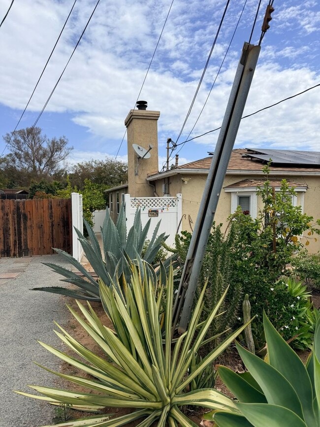 Building Photo - Three bedroom , two bath home in beautiful La Mesa!