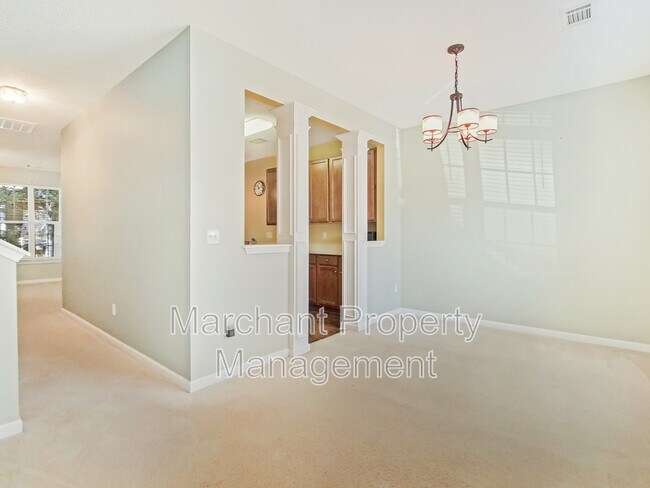 Foto del edificio - 527 Fagin Cir