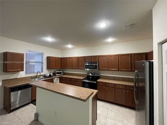 Foto del edificio - 3 br, 2.5 bath House - 15382 SW 173rd Ln