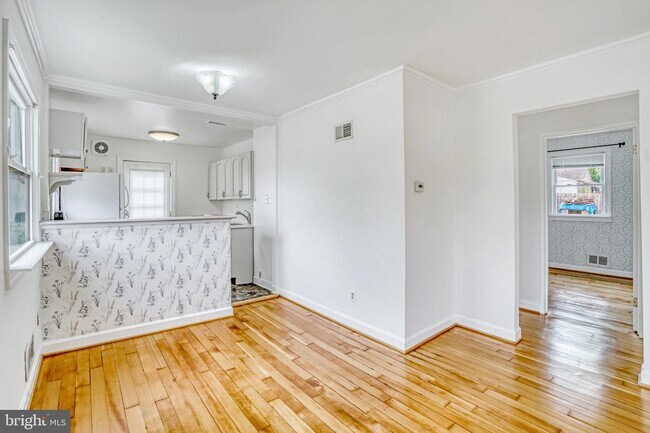 Building Photo - 5608 Tremont Dr