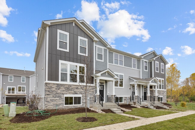 Building Photo - 517 Wolverine Dr