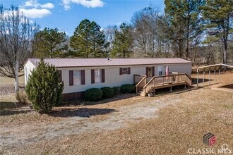 Building Photo - 1211 Old Bishop Rd