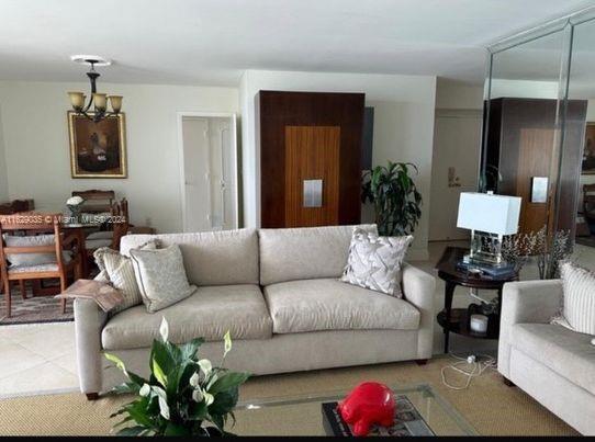 Foto del edificio - 881 Ocean Dr