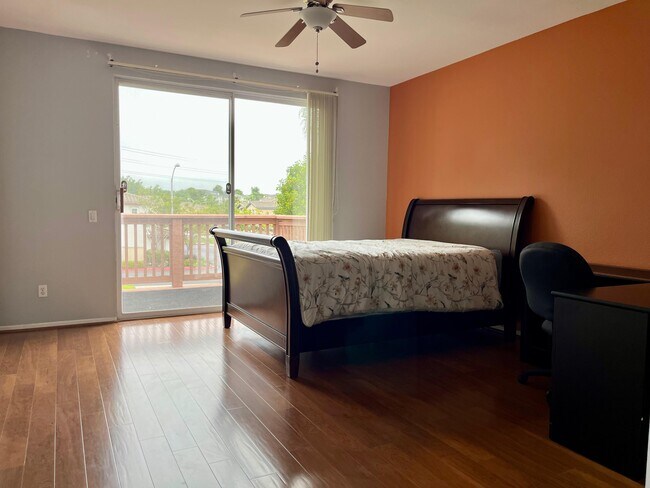 Foto del edificio - 6434 Kinglet Way
