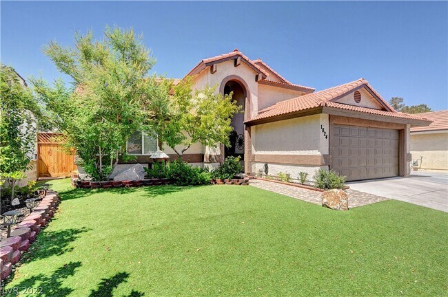 Building Photo - 1824 Paprika Way