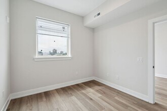 Interior Photo - The Dally