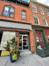 Building Photo - 122-122 N Hanover St