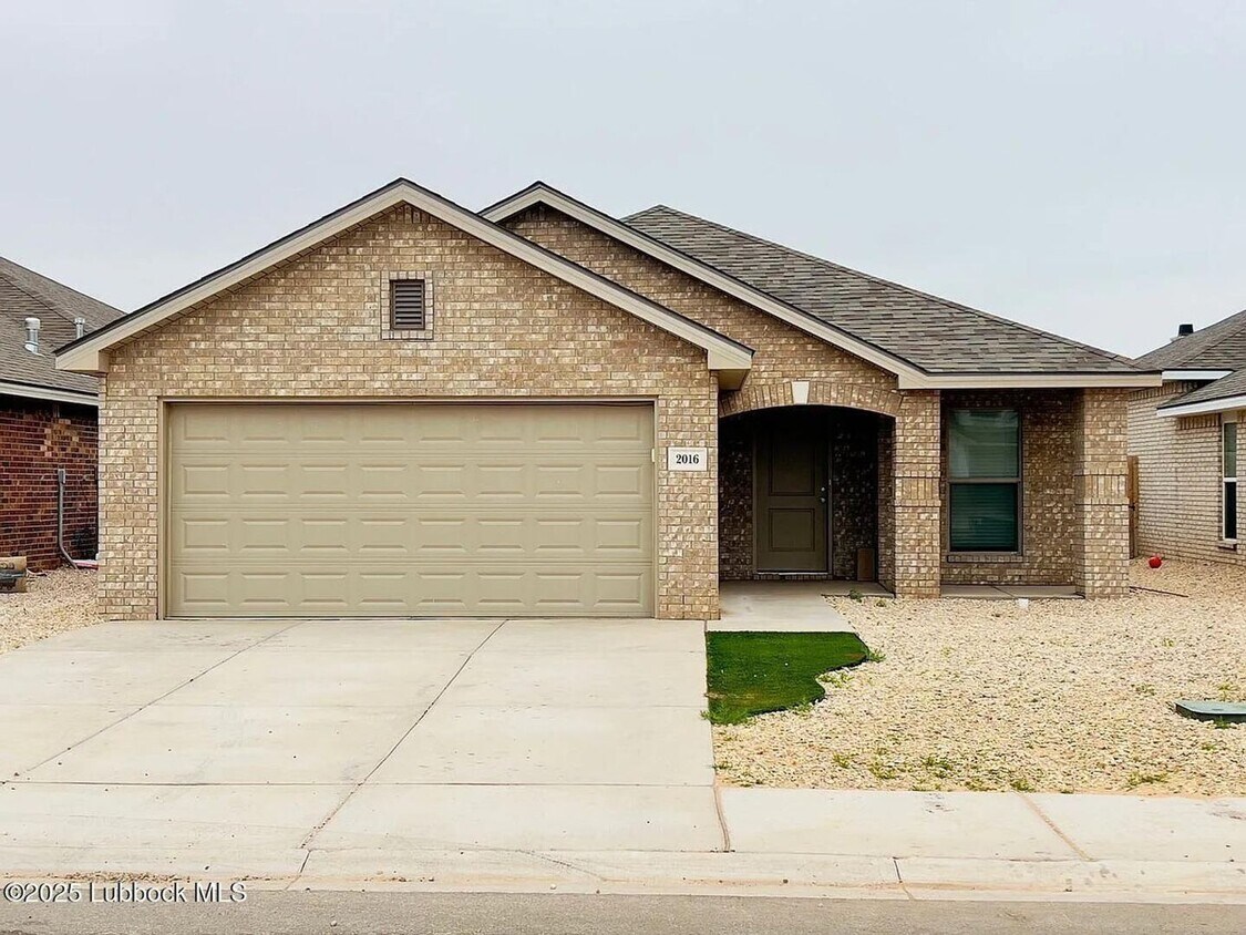 Primary Photo - Brand New Home in Willowbend