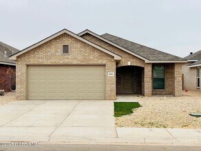 Building Photo - 2016 Kenwood Ave Building Photo - 2016 Kenwood Ave