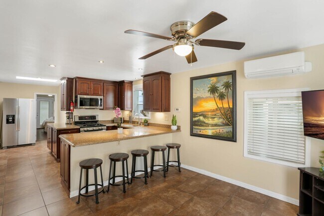 Foto del edificio - 824 Rockaway Ct