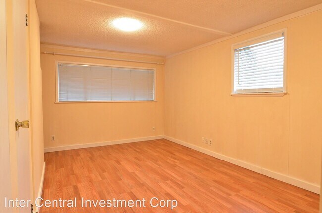 Foto del edificio - 4 br, 2 bath House - 14716 SE Allen Road