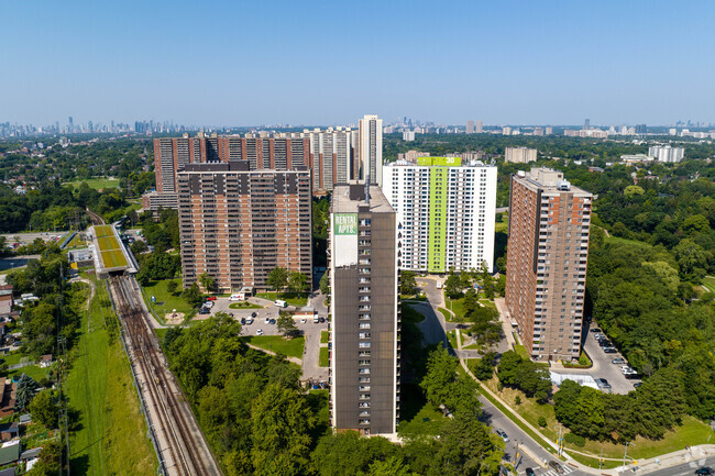 Aerial Photo - Dentonia Court