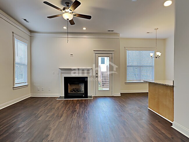 Building Photo - 6640 Park Meadows Place