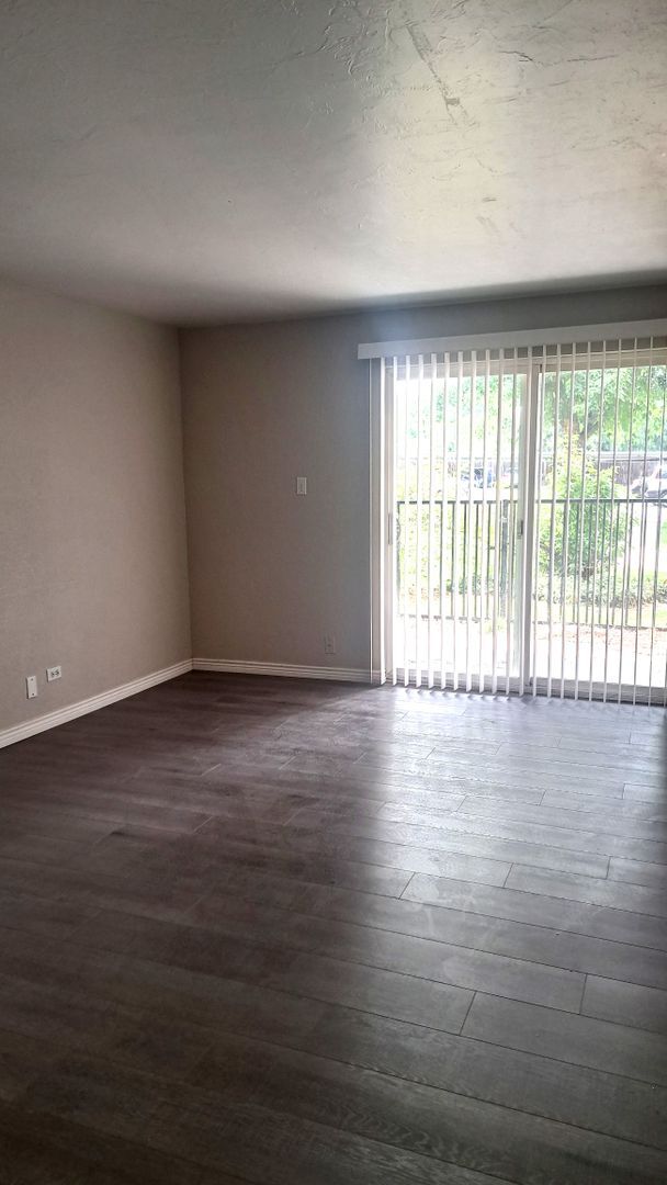 Foto del edificio - 2375 S Linden Ct