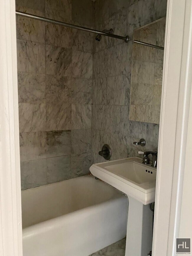 Foto del edificio - SECOND AVENUE